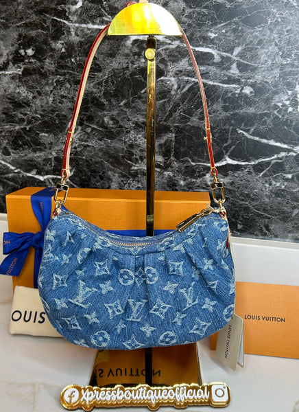 Louis Vuitton Pochette Valley