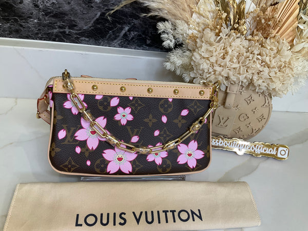 Louis Vuitton Pochette Blossom