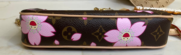Louis Vuitton Pochette Blossom