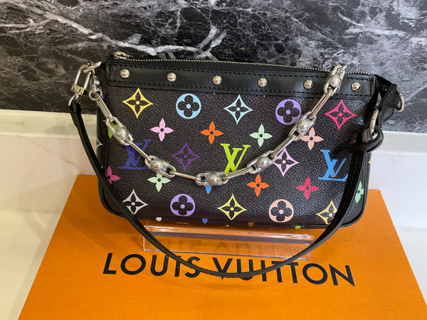 Louis Vuitton Pochette Murakami