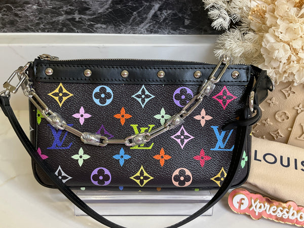 Louis Vuitton Pochette Murakami