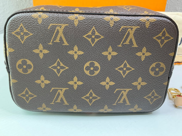 Louis Vuitton Neo Noe BB