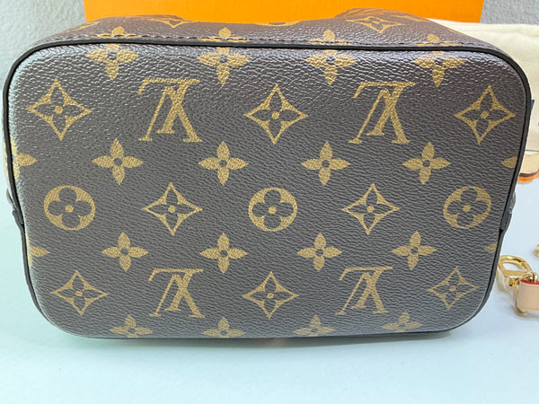 Louis Vuitton Neo Noe BB