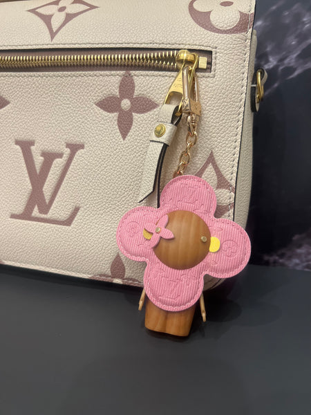 LLAVERO FASHION VIVIENNE