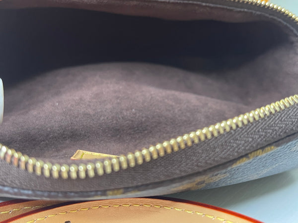 (Louis Vuitton Mini Bumbag
