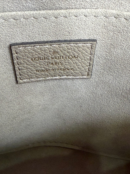 Louis Vuitton Madeline bi-color