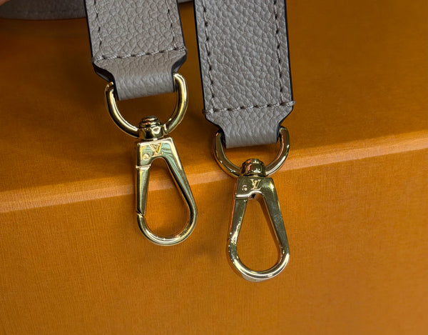 Louis Vuitton Madeline bi-color