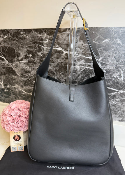 YSL Le 5 À 7 Large Shoulder Bag