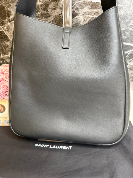 YSL Le 5 À 7 Large Shoulder Bag