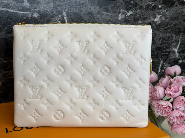 Louis Vuitton Cousin crema
