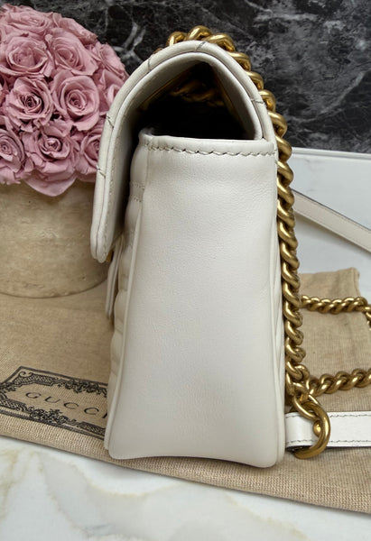 Gucci marmont off white