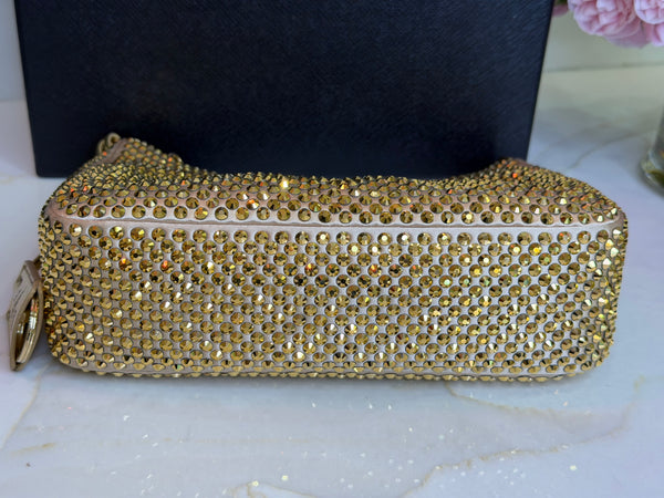 Prada re-edition crystal dorada