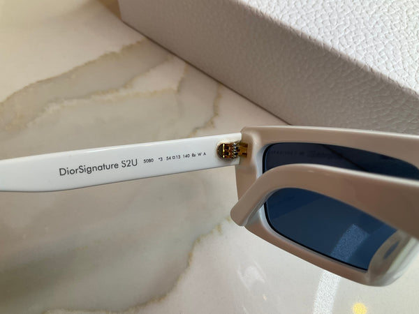 DiorSignature S2U white
