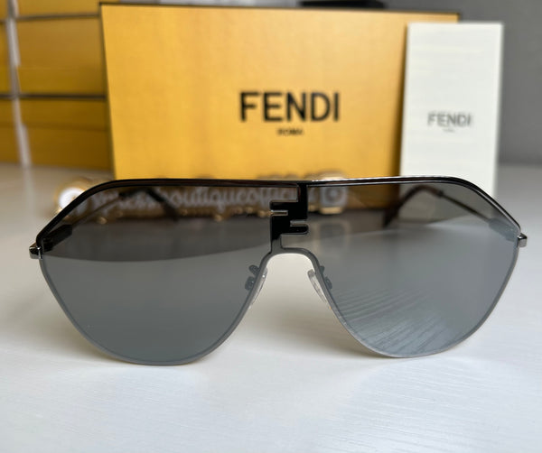 Fendi lente de sol plateado