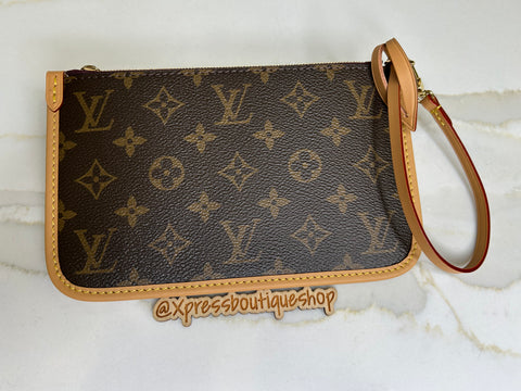 Louis Vuitton carry all pouch