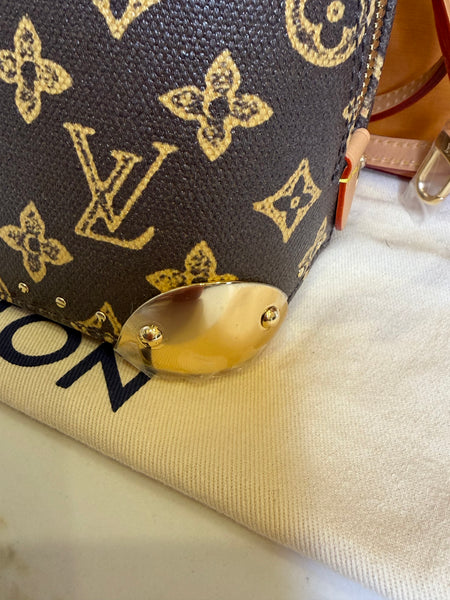 Louis Vuitton Alma bb trunk monograma