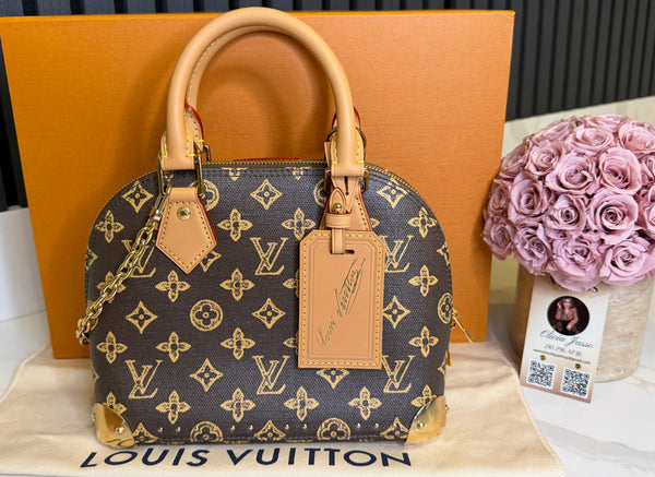 Louis Vuitton Alma bb trunk monograma