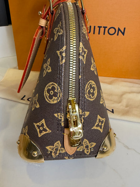 Louis Vuitton Alma bb trunk monograma