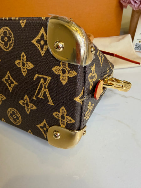 Louis Vuitton Alma bb trunk monograma