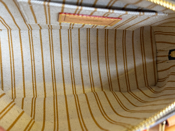 Louis Vuitton Alma bb trunk monograma