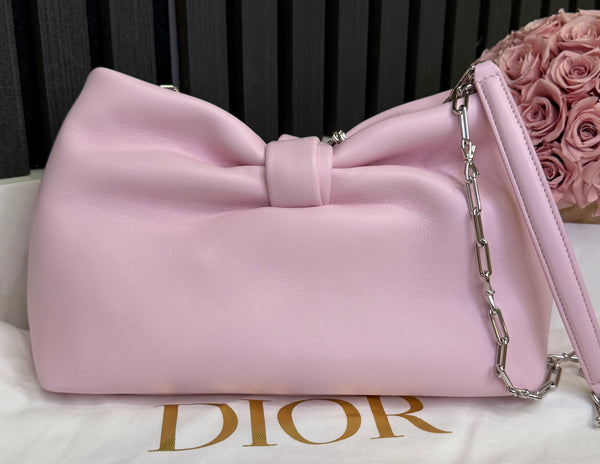 Dior bow
