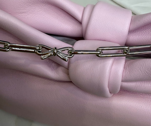 Dior bow