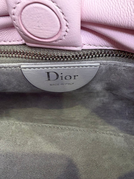 Dior bow