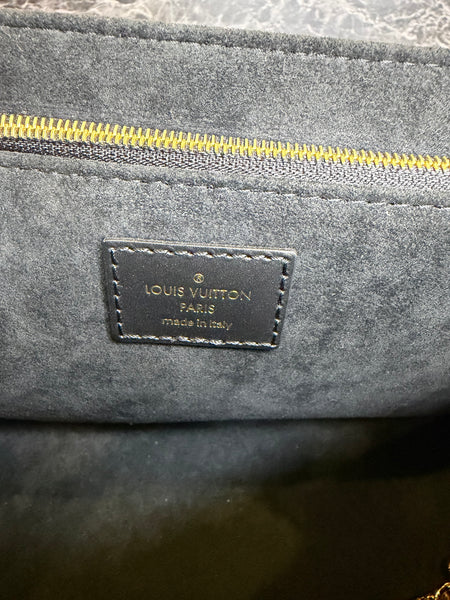 LOUIS VUITTON VAVIN MM