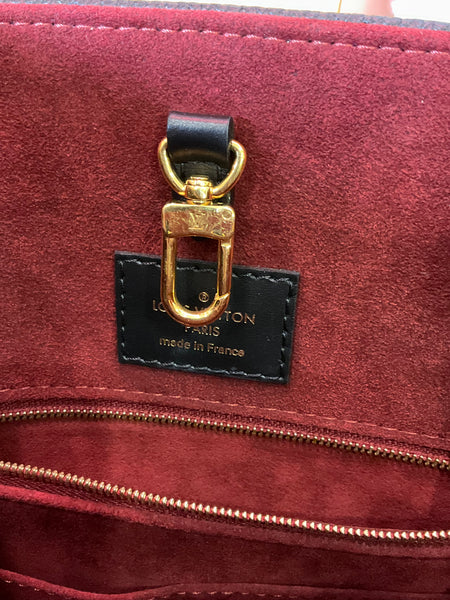 Louis Vuitton OTG MM Bicolor