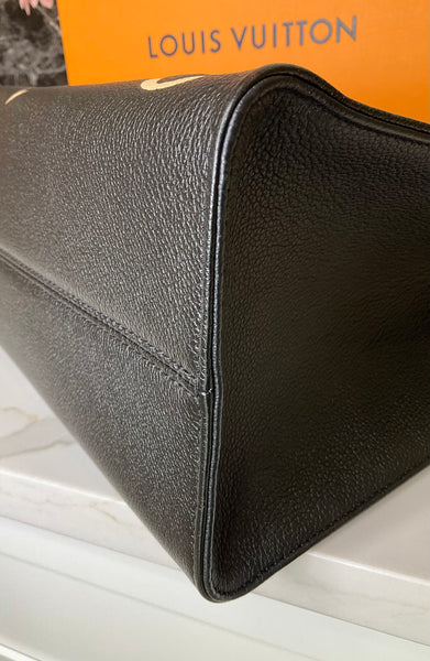 Louis Vuitton OTG MM Bicolor