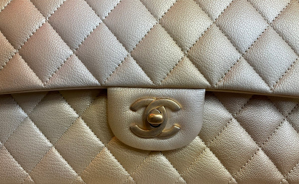Chanel classica double flap mediana gradient gold