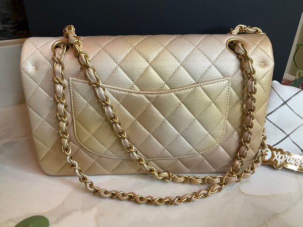Chanel classica double flap mediana gradient gold
