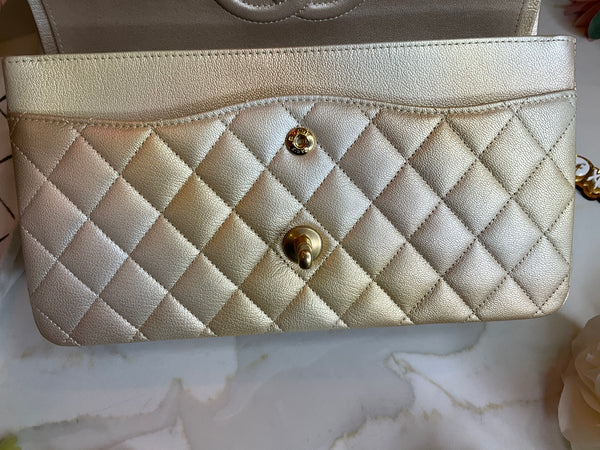 Chanel classica double flap mediana gradient gold