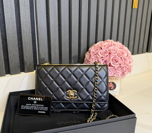 Chanel WOC
