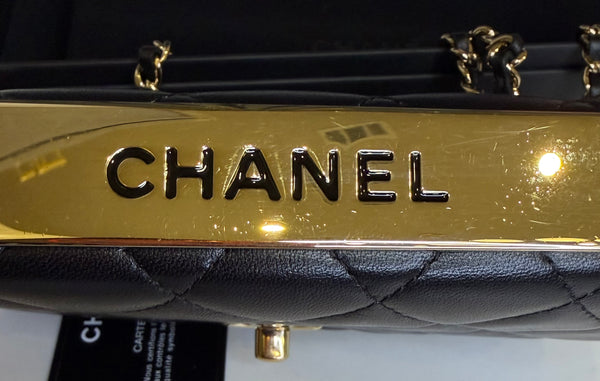 Chanel WOC