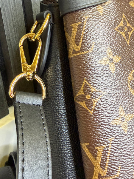 Louis Vuitton Black Monogram Canvas Soufflot MM