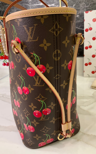 Louis Vuitton Neverfull MM Cherry