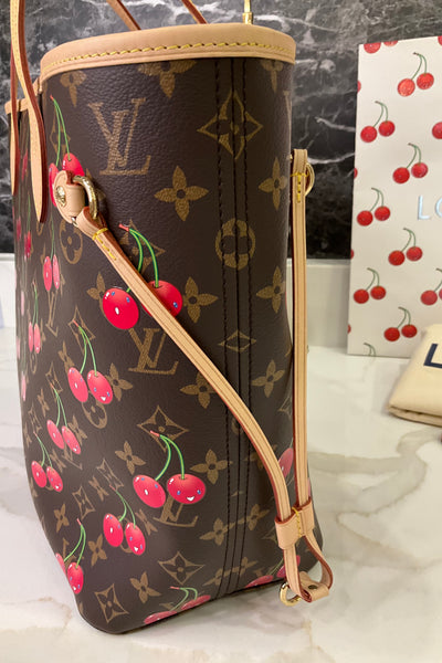 Louis Vuitton Neverfull MM Cherry