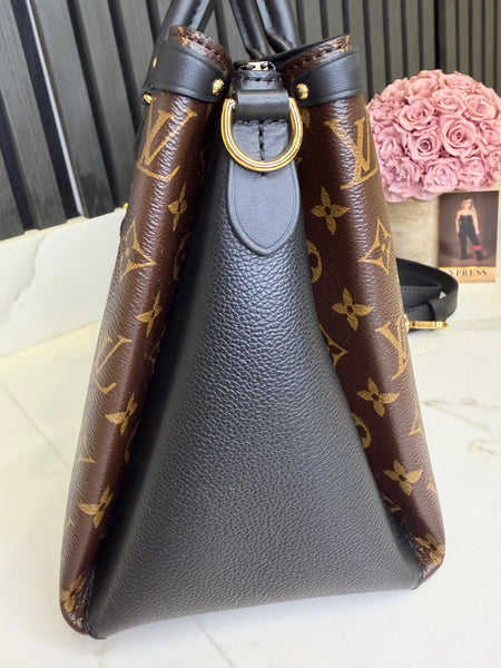 Louis Vuitton Black Monogram Canvas Soufflot MM