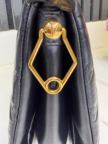 LV Cousin
