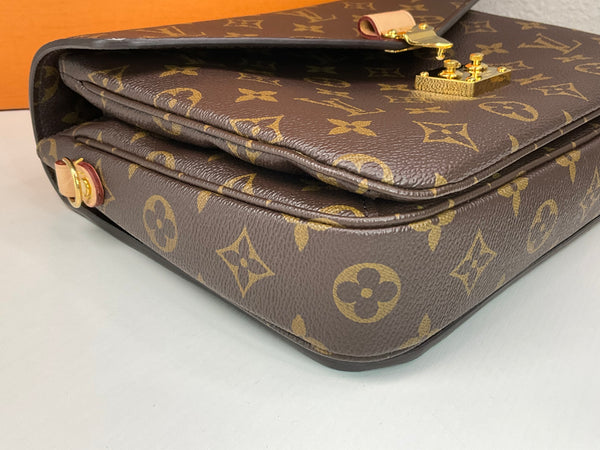 Louis Vuitton Metis Monograma