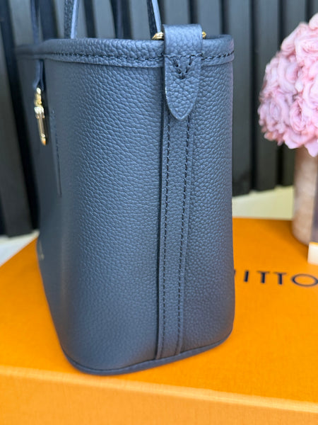 LV Neverfull Inside Out BB Noir/Monograma