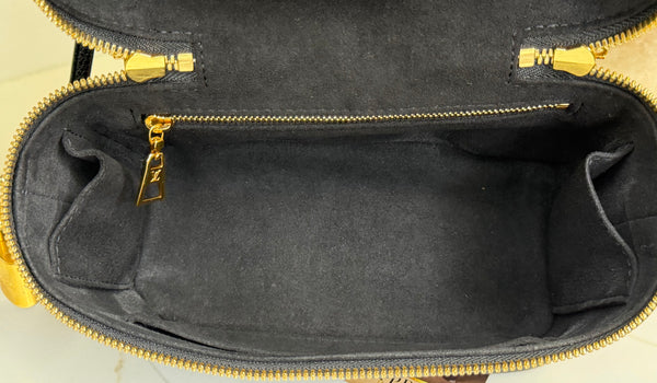 Louis Vuitton emprine vanity