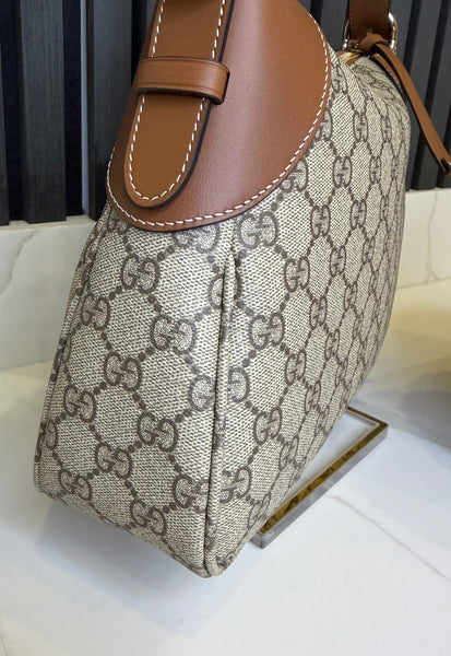 Gucci emblem shoulder bag