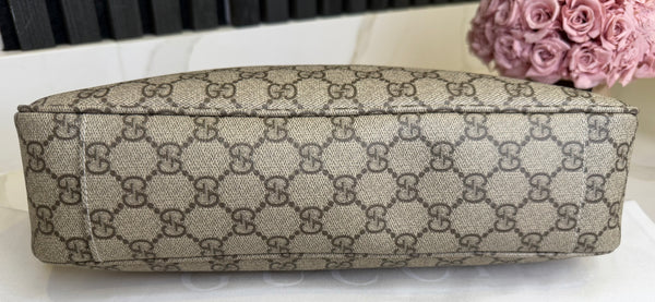 Gucci emblem shoulder bag