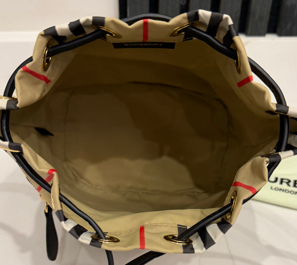 Burberry mini bucket