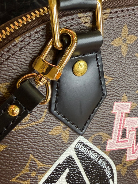Louis Vuitton Alma bb World Tour