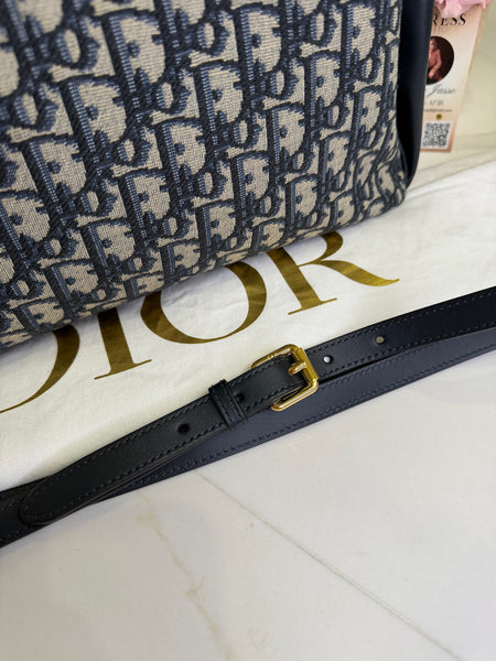 Dior D Dream Large