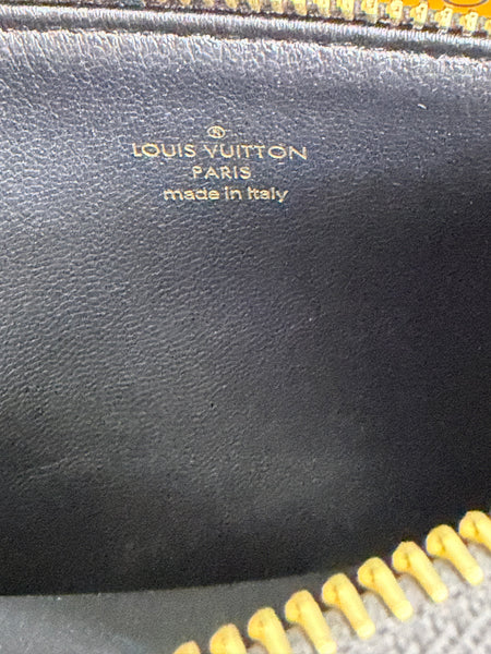Louis Vuitton Cousin BB con crystal
