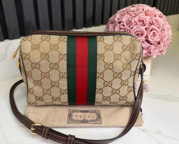 Gucci camera Horsbit